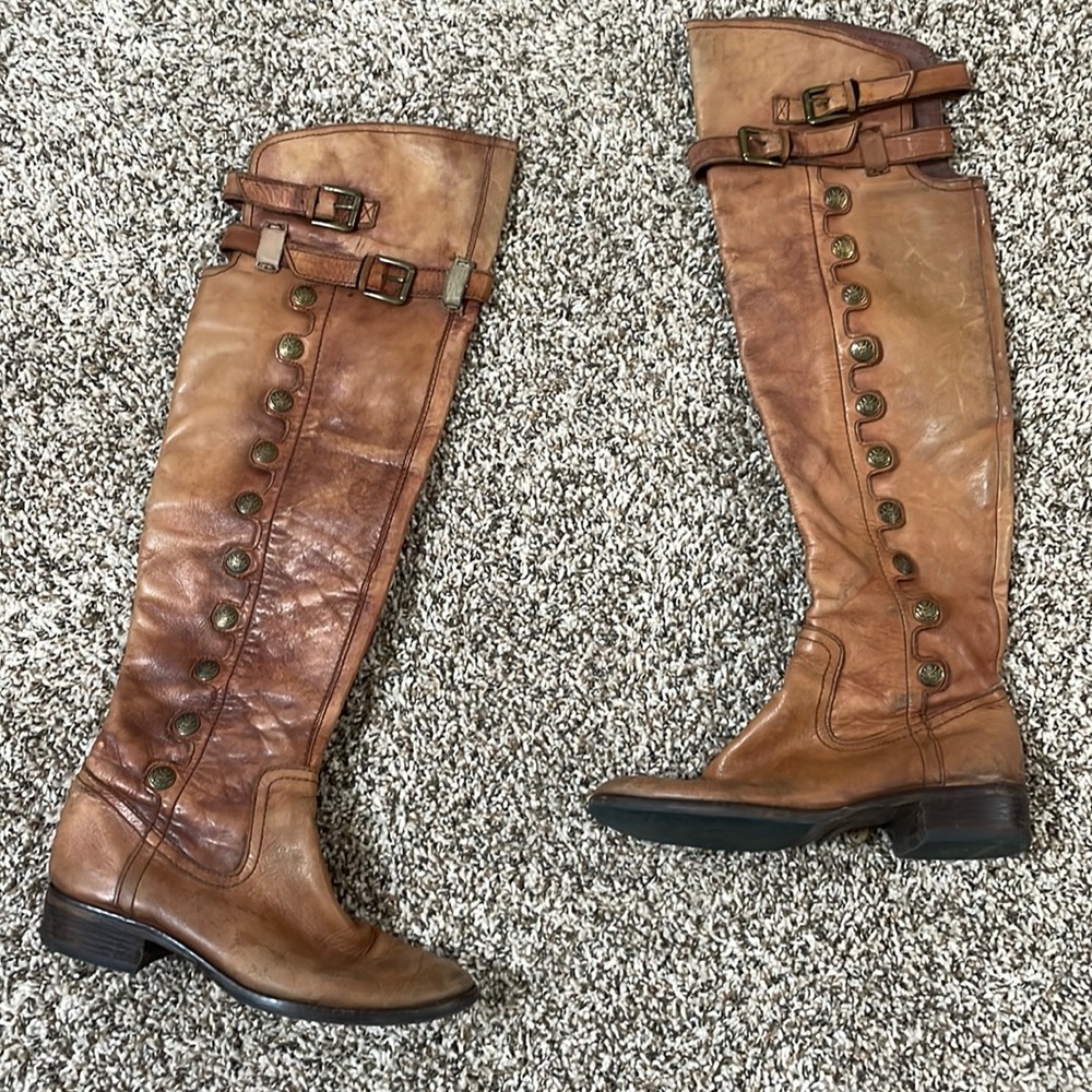 Over the knee riding style boots 👢 🐎